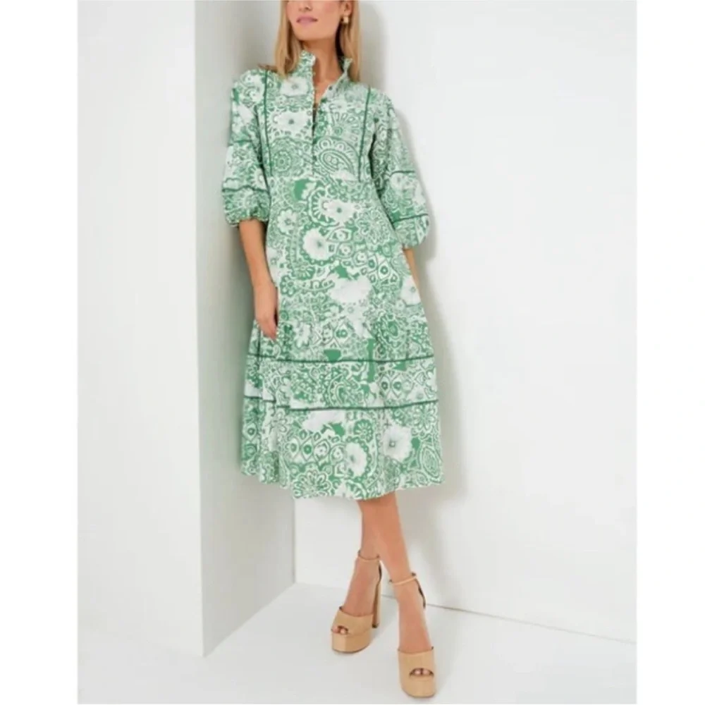 HYACINTH HOUSE Green and White Floral Hillsborough Midi Dress